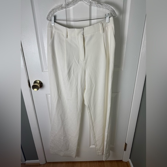 Reformation Auggie Pants in Ivory 10 - Picture 2 of 11